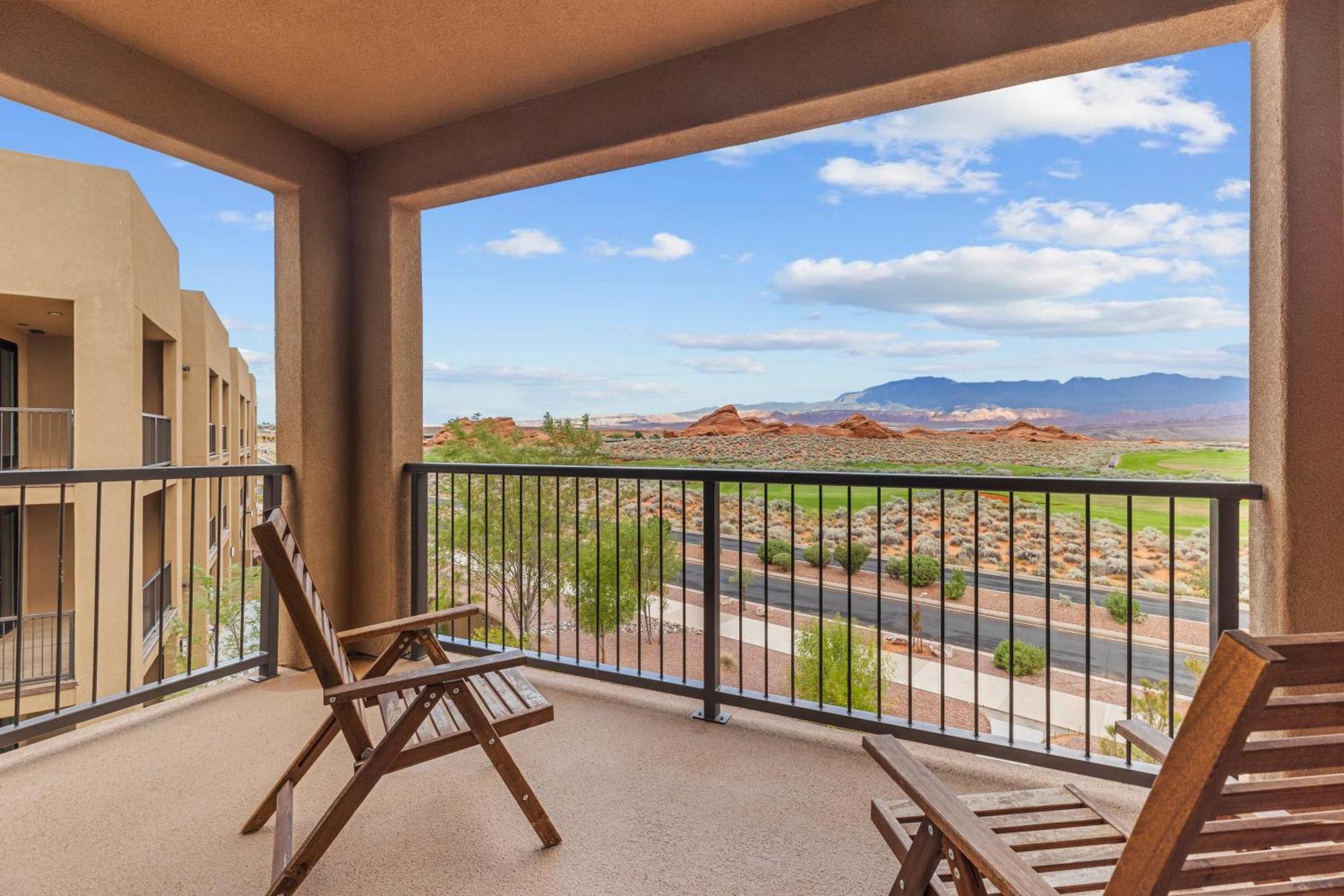 Vacation Rentals At Sand Hollow Resort Hurricane Exterior photo